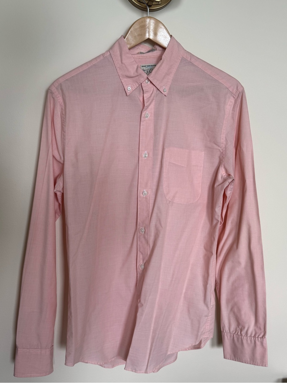 J. Crew Men's M Button-Down Shirt in Soft Peach